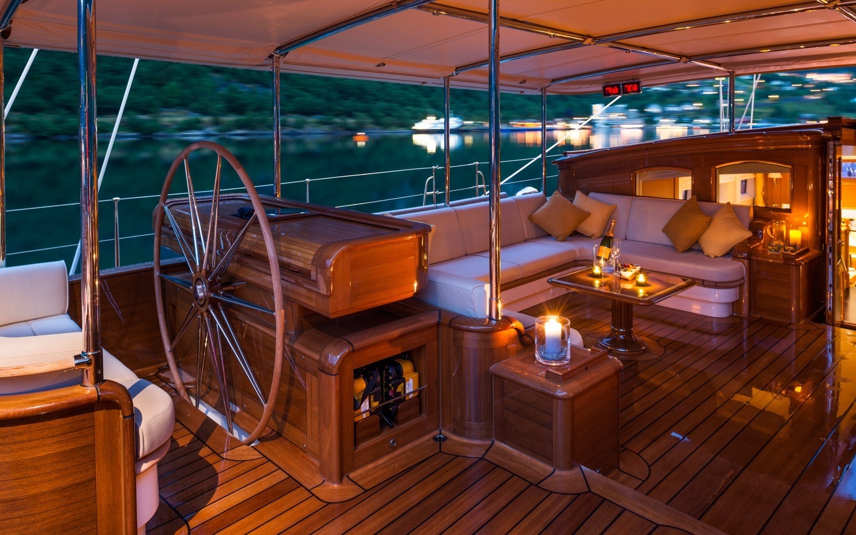 Yacht WISP, a Royal Huisman Superyacht CHARTERWORLD Luxury Superyacht